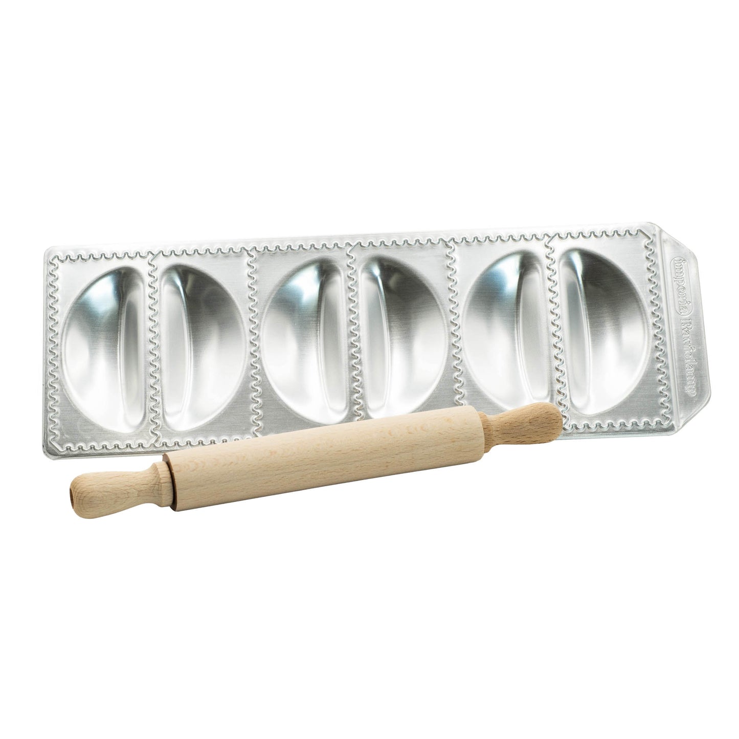 Imperia ravioli sorrisi mould with wooden rolling pin. Makes 6 at a time.