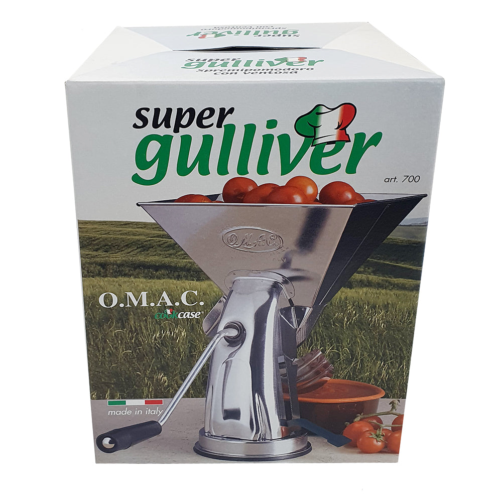 Super Gulliver tomato stripper packaging with a field and tomatoes in the background