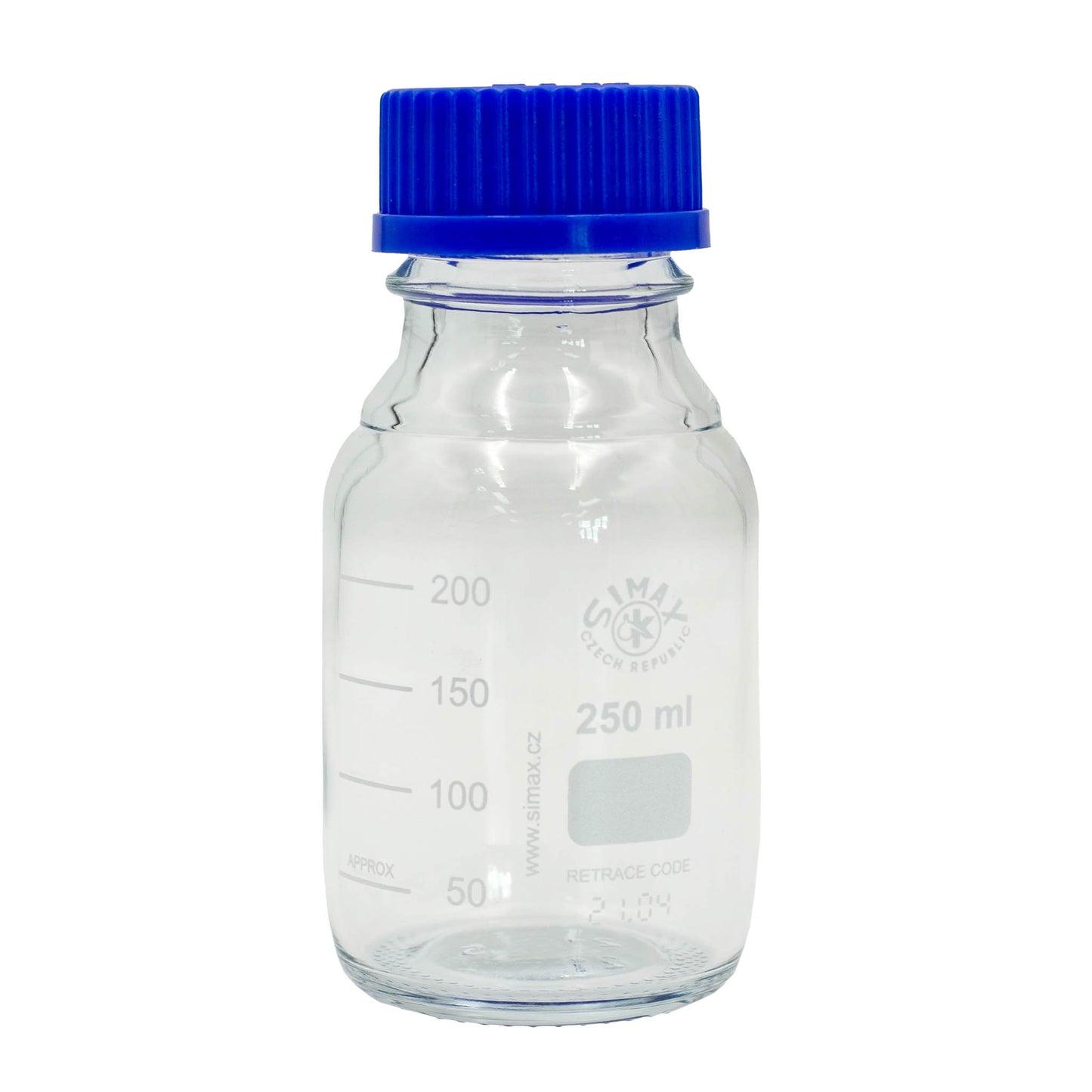 250ml borosilicate lab bottle with lid. Made with silica and boron trioxide making them more resistant to thermal shock than any other common glass.