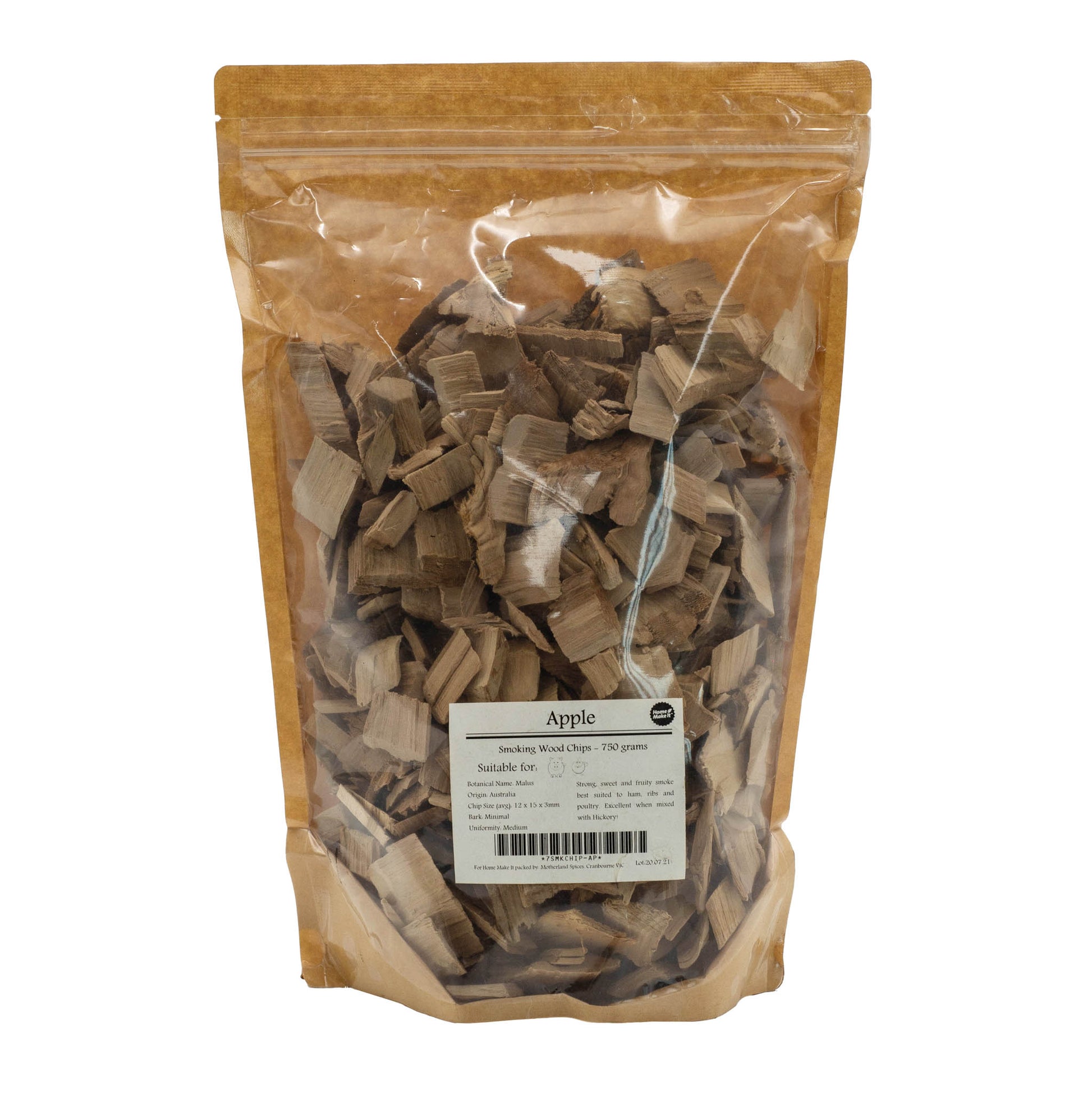 750 gram bag of Apple wood smoking chips. Strong, sweet fruity smoke best for ham, ribs and poultry. 